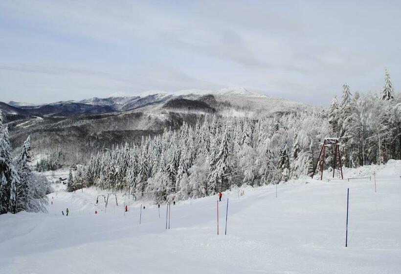 בית מלון כפרי Superski