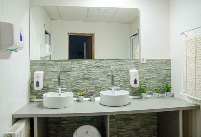 בית מלון כפרי Superski