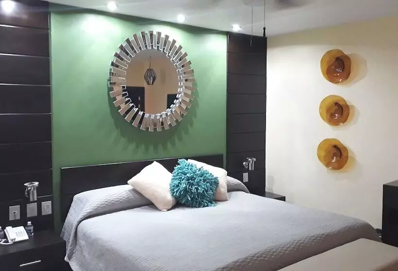 Luxury Hotel Inn
