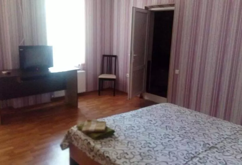 Majatalo Apartment On Mira Avenue