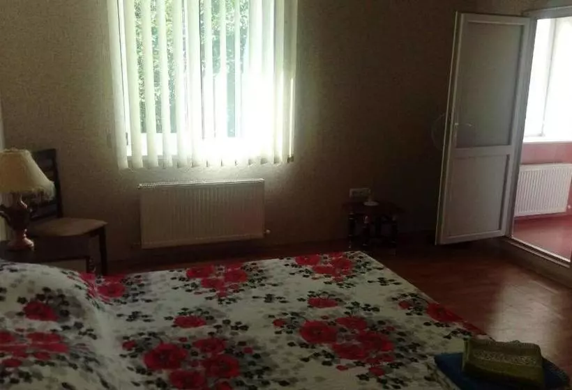 Majatalo Apartment On Mira Avenue