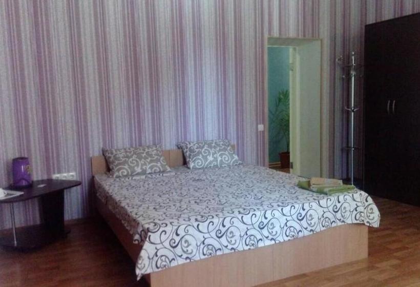 بنسيون Apartment On Mira Avenue