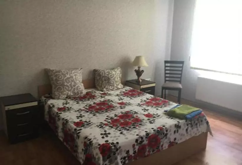 Majatalo Apartment On Mira Avenue