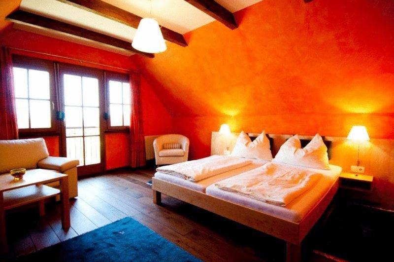 بنسيون Garni Winzerhof Hödl