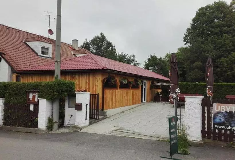 Majatalo Penzion U Hyklů