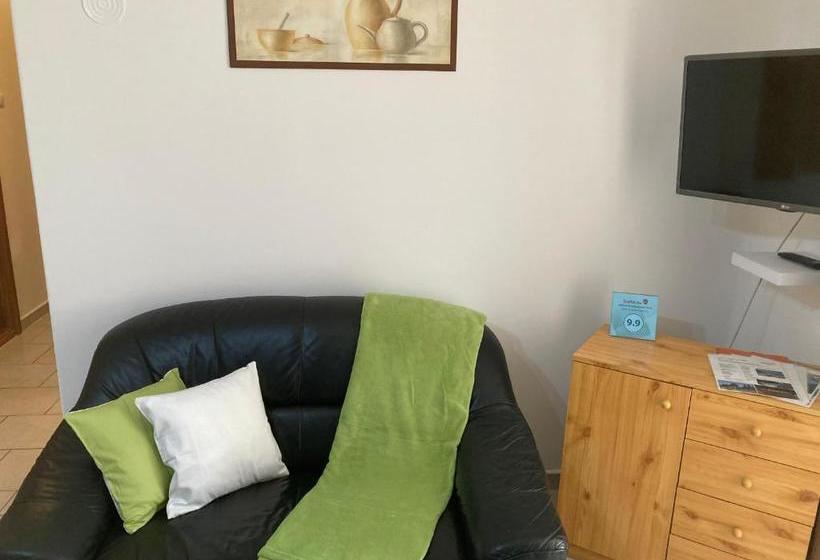 بنسيون Tünde Vendégház