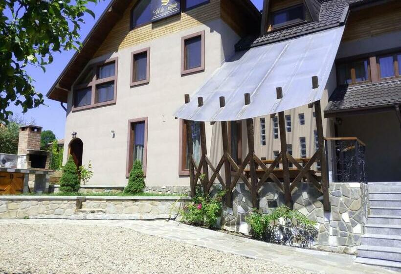 بنسيون Vila Slanic