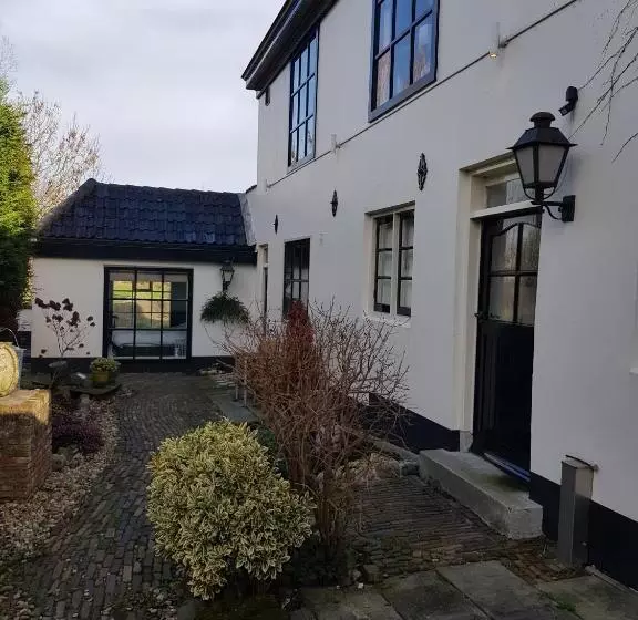 Aamiaismajoitus (B&B) Café Brasserie Het Heerenhuis