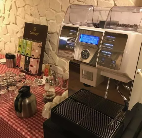 Hotelli A Restaurace Palfrig