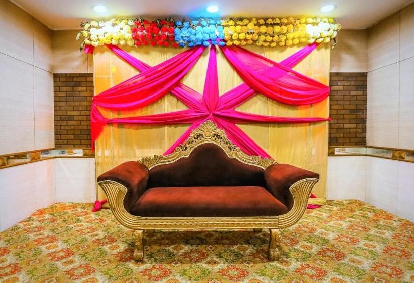 בית מלון כפרי A P Residency