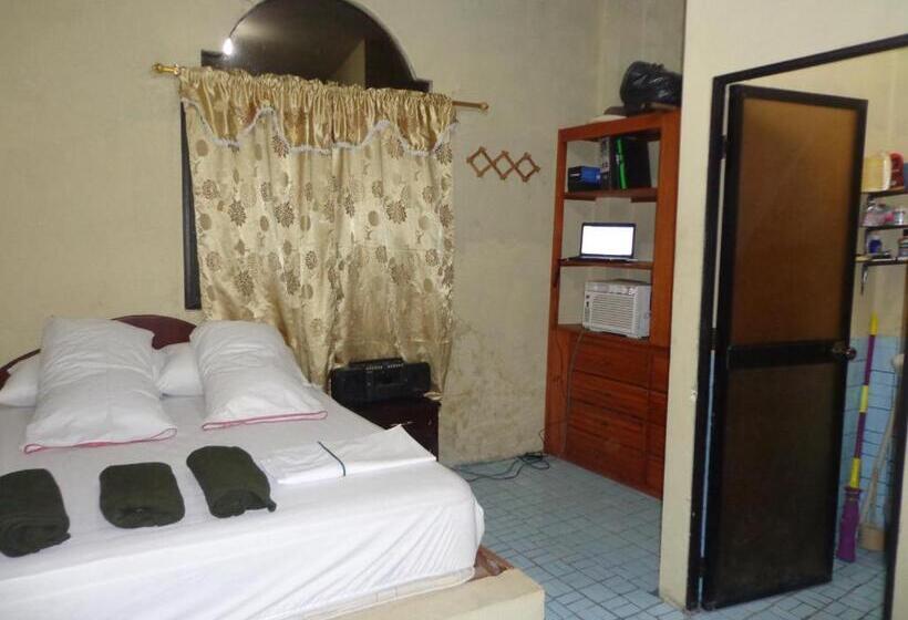 Szálloda Auto Hostal Jaramisol