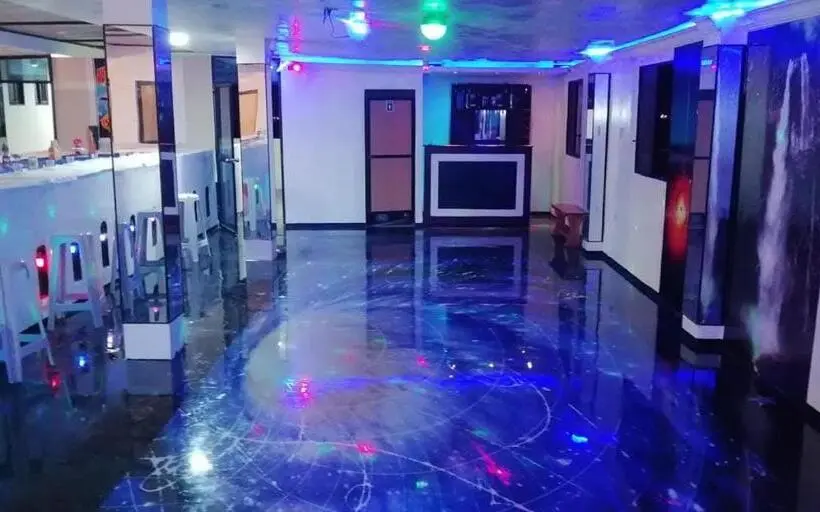 ホテル Auto Hostal Jaramisol