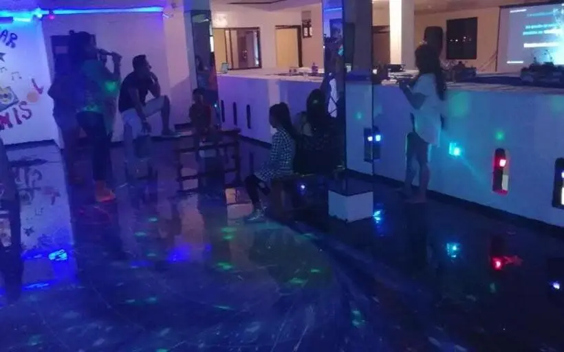 ホテル Auto Hostal Jaramisol