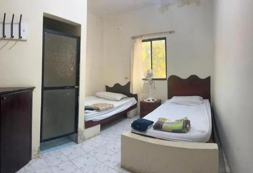 ホテル Auto Hostal Jaramisol