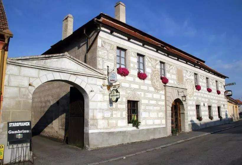 Hotelli Na Velké Hospodě