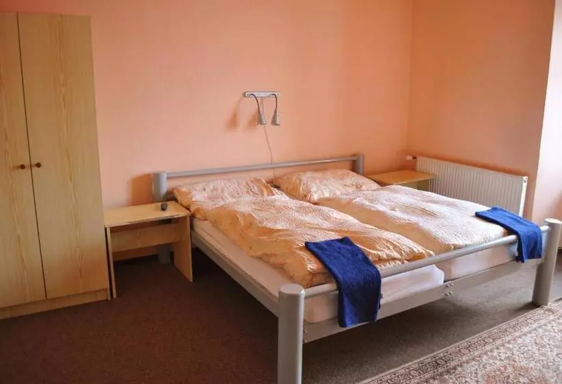 Hotelli Na Velké Hospodě