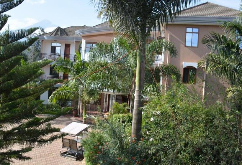 בית מלון כפרי Nejobugg Palace