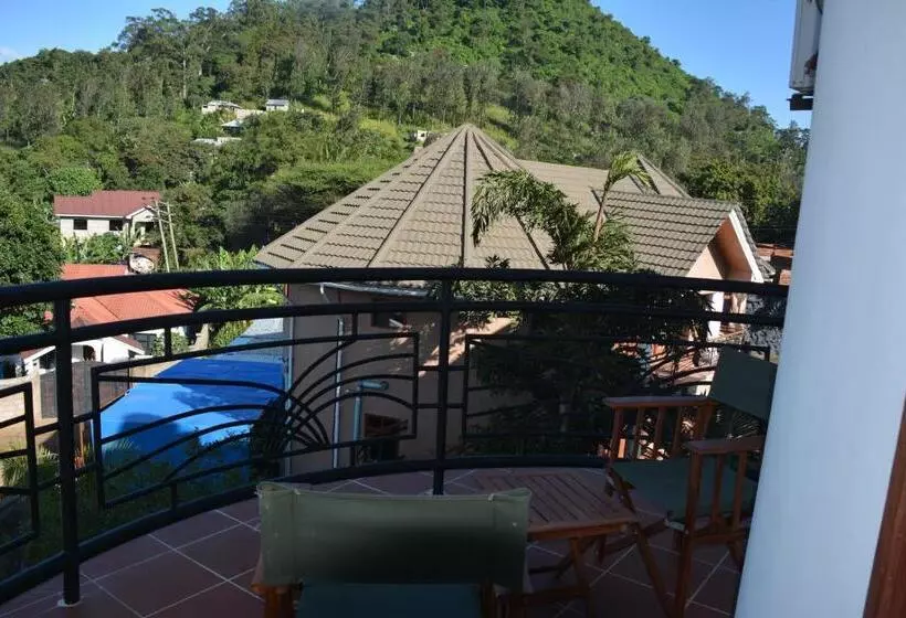 ホテル Nejobugg Palace