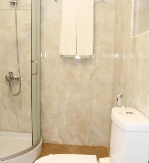 בית מלון כפרי Nejobugg Palace