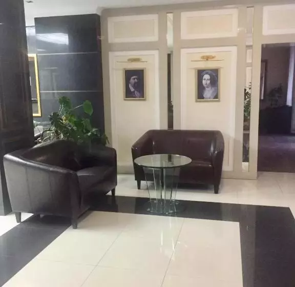 Hotelli Kopa   Zhovkva