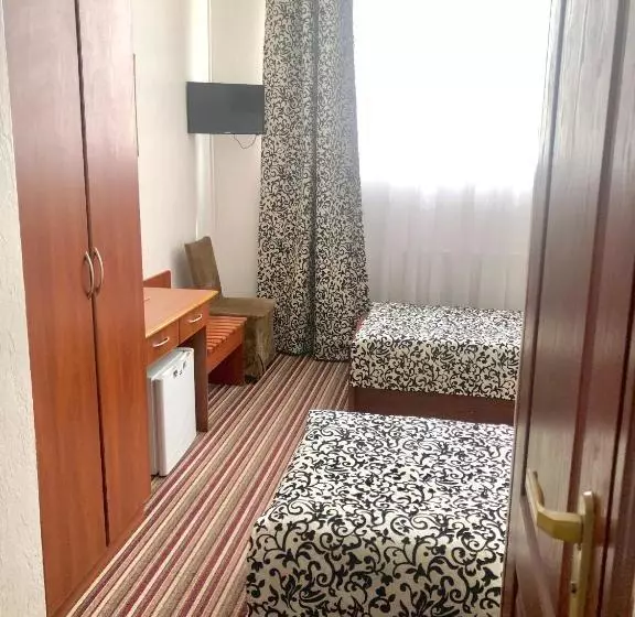 Hotelli Kopa   Zhovkva