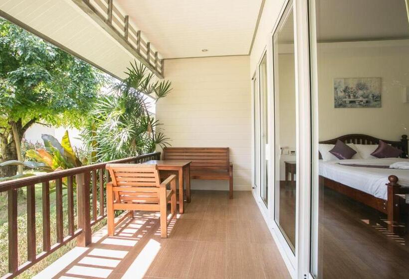 Nisasiri Boutique Resort