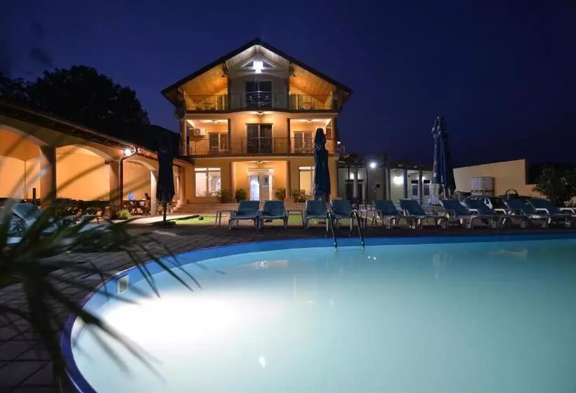 ペンション Casa Marina