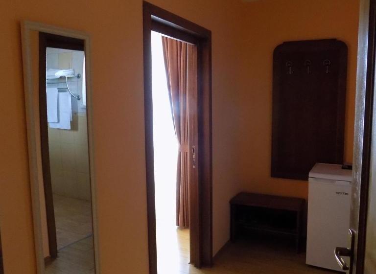 پانسیون Casa Rad