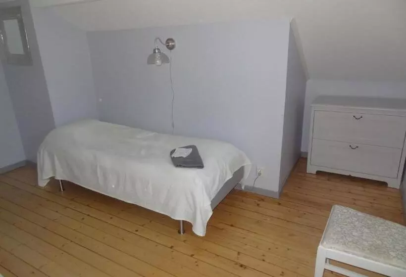 پانسیون Hofsnäs Lilla Sjöstuga