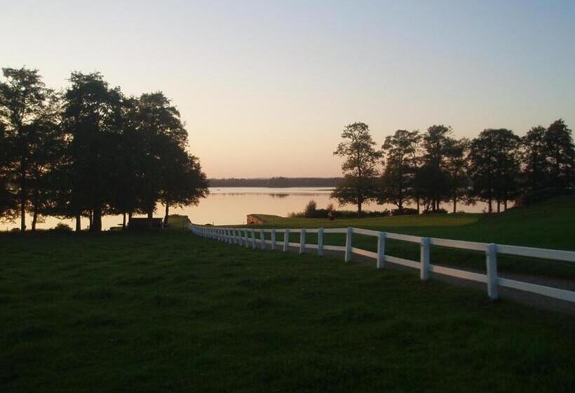 פנסיון Hofsnäs Lilla Sjöstuga