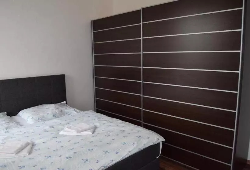 Majatalo Penzion Betty