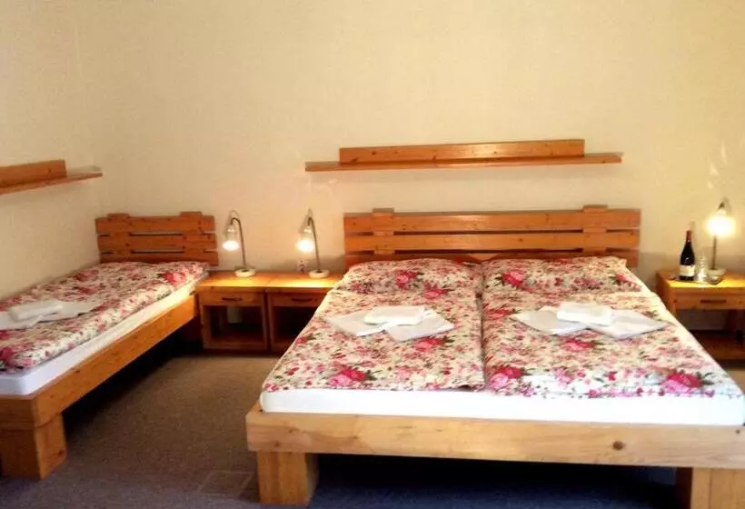 Majatalo Penzion Bystrinka