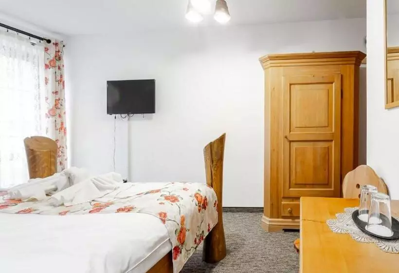 Majatalo Penzion Koliba