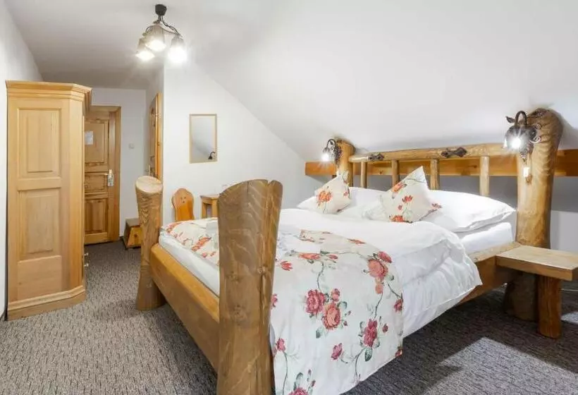 Majatalo Penzion Koliba