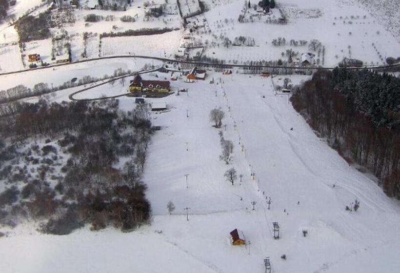 펜션 Penzion Malovaný