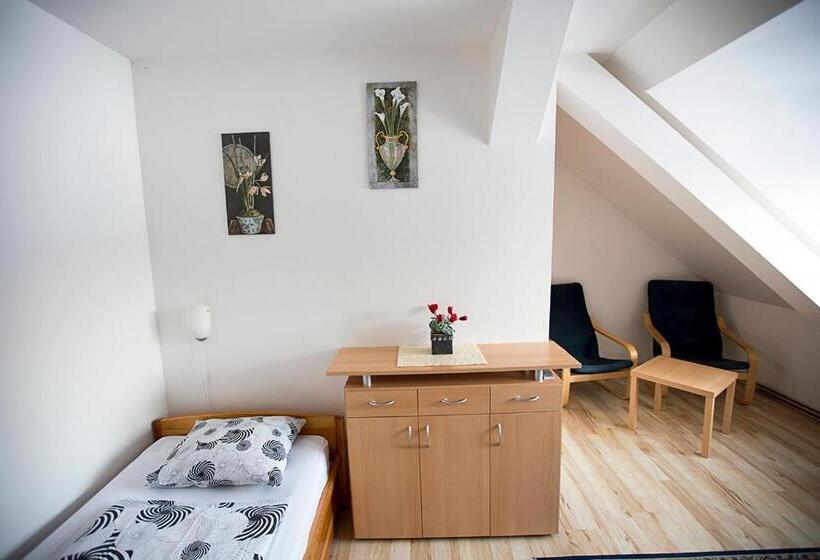 بنسيون Penzion Na Cymbálku