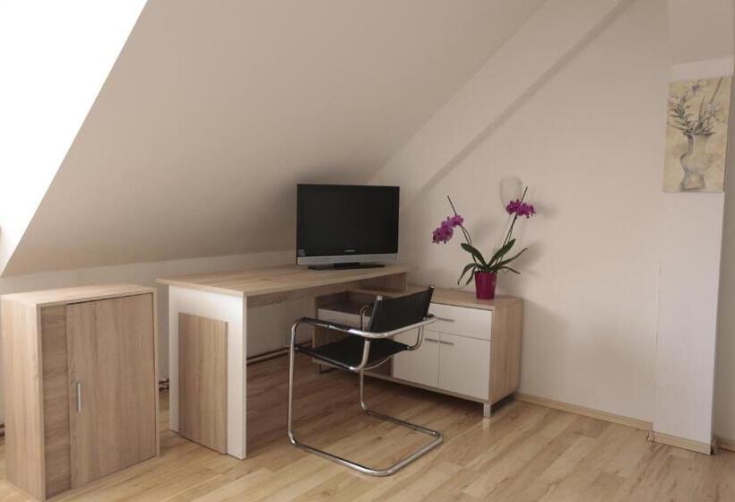 بنسيون Penzion Na Cymbálku