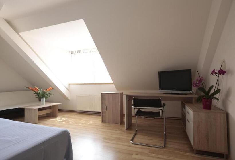 بنسيون Penzion Na Cymbálku