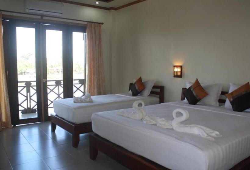 펜션 Sengahloune Villa