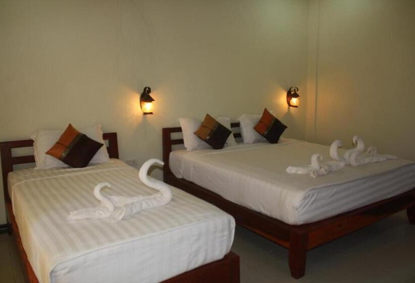 펜션 Sengahloune Villa