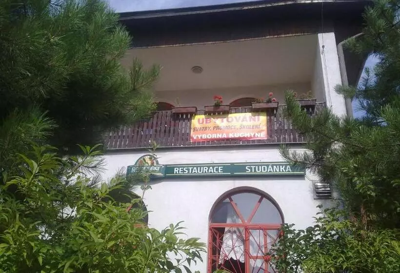 پانسیون Studánka