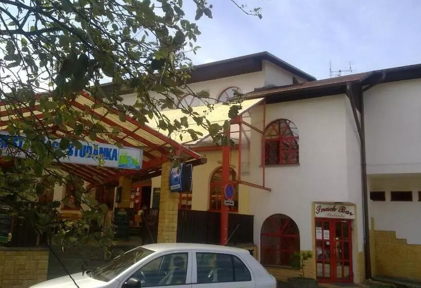 پانسیون Studánka