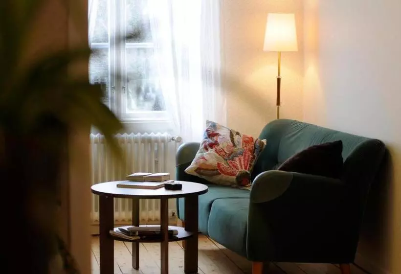 ペンション Villa Akvarellen Bed & Breakfast