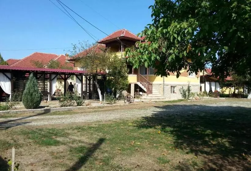 Pensiunea Magnolia Din Tismana