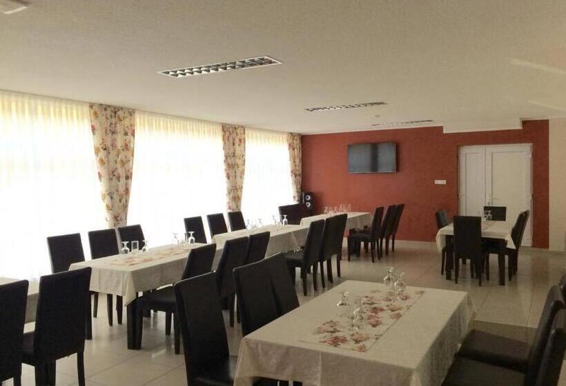 Pensiunea Valea Frumoasei