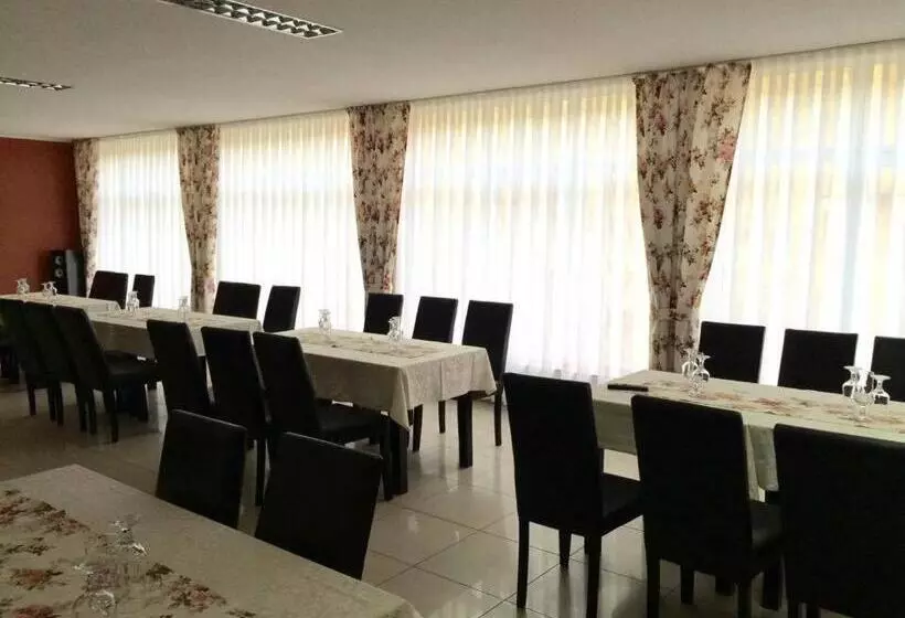 Pensiunea Valea Frumoasei