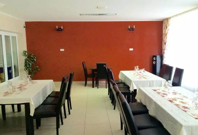Pensiunea Valea Frumoasei