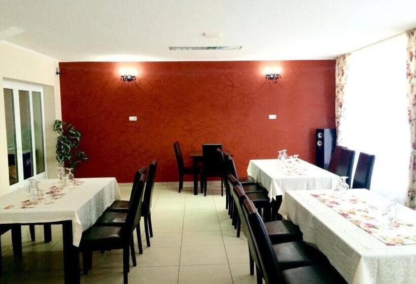 Pensiunea Valea Frumoasei