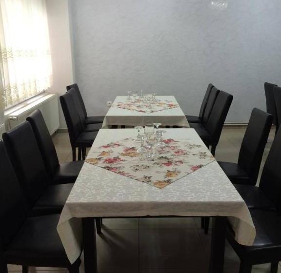 Pensiunea Valea Frumoasei