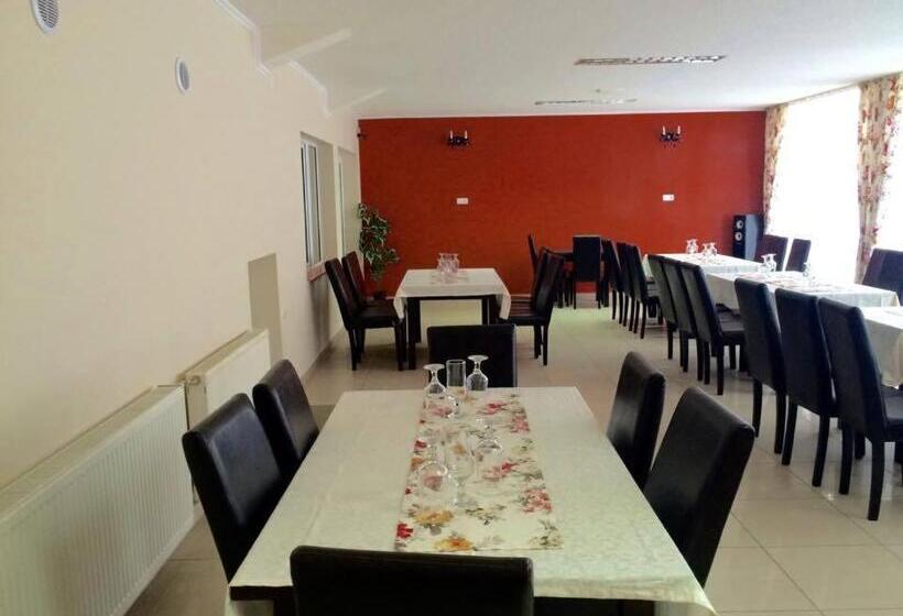 Pensiunea Valea Frumoasei